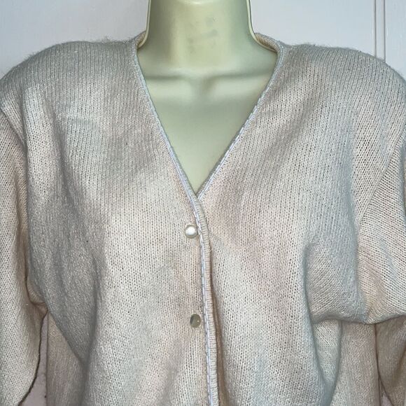 Vintage 80s/90s Lord & Taylor cream/ivory silk/angora cardigan sweater - Picture 2 of 8